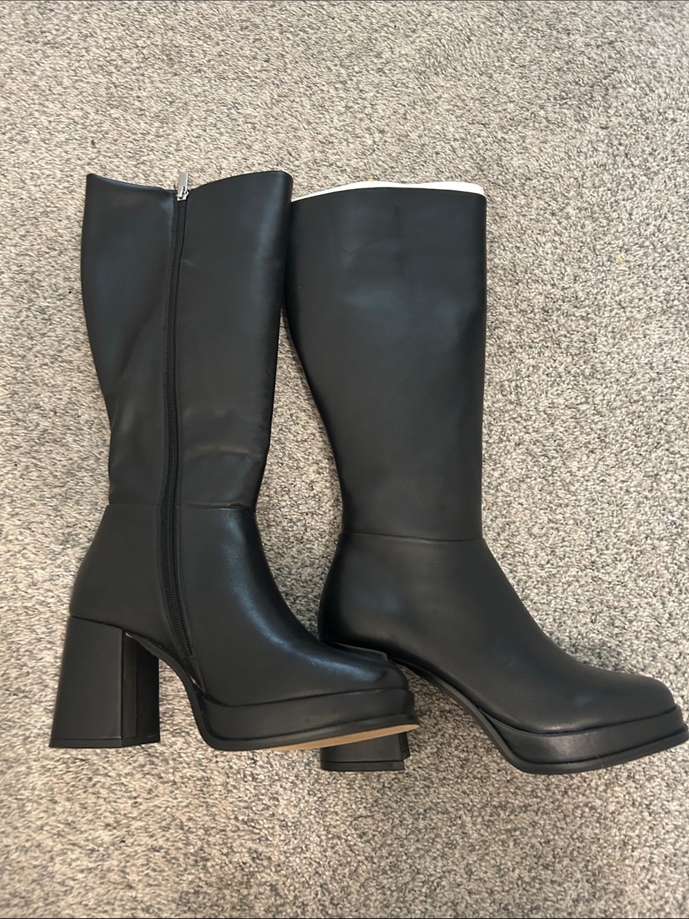 Steve Madden Classic Black Knee-High Block Heel Boots - Women's